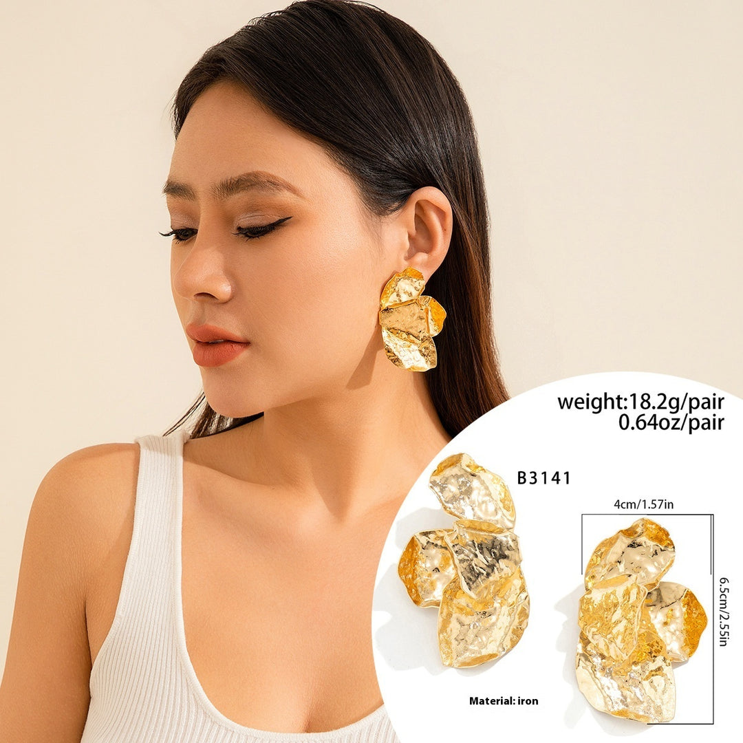 Fashion Design Glossy Folding Stud Earrings For Women Retro