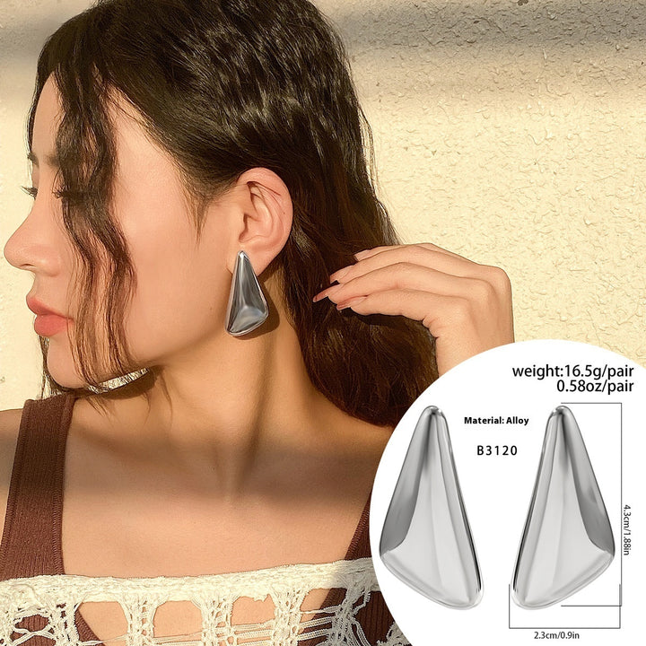 Fashion Design Glossy Folding Stud Earrings For Women Retro