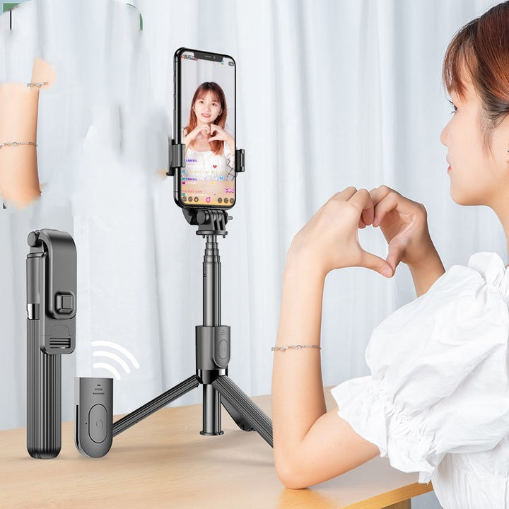 Mobile phone live broadcasting stand with self timer