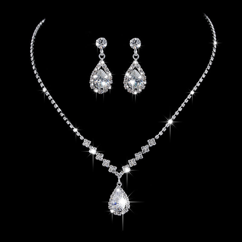 Fashion Bright Full Rhinestone Zircon Water Drop Necklace