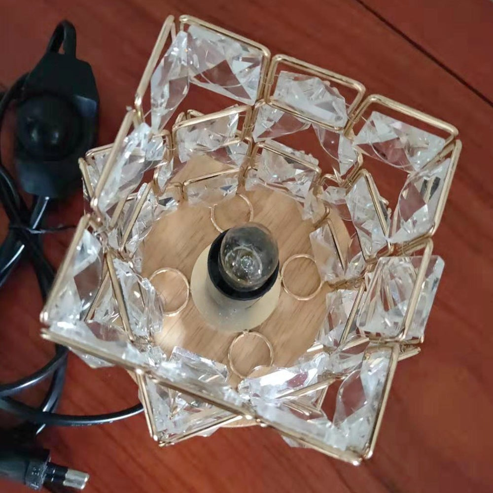 Lampa de sare de cristal din Himalaya