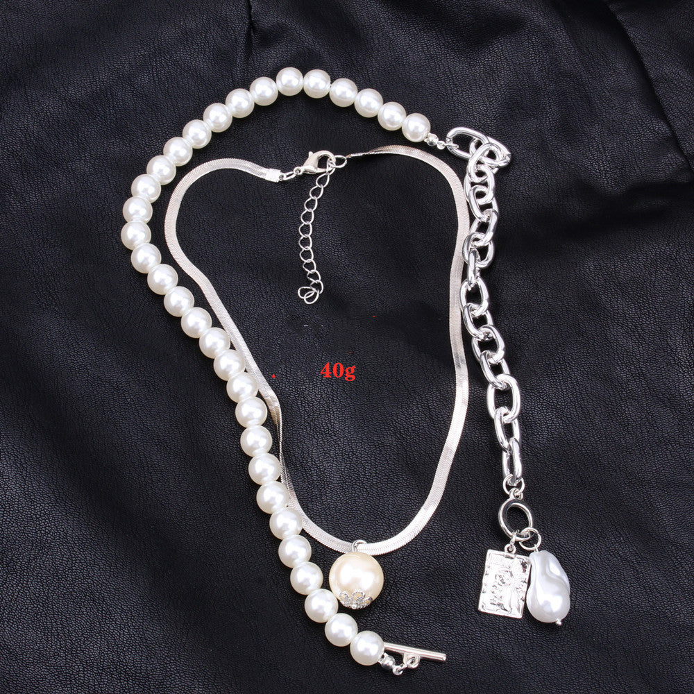 Pearl portrait square necklace