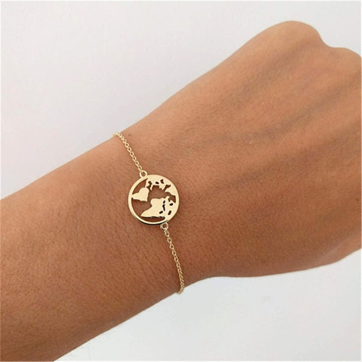 Map pendant bracelet