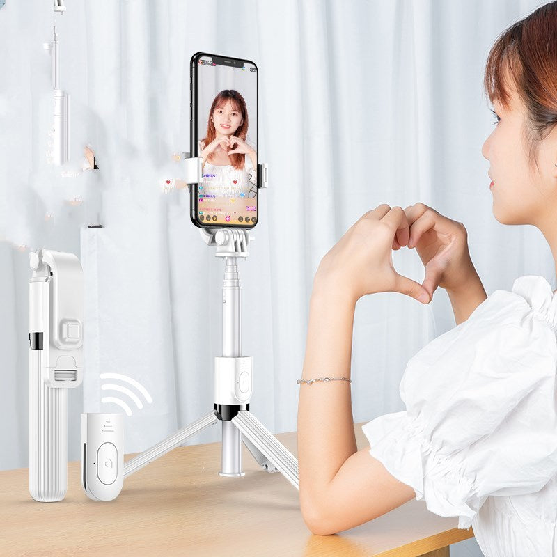 Mobile phone live broadcasting stand with self timer