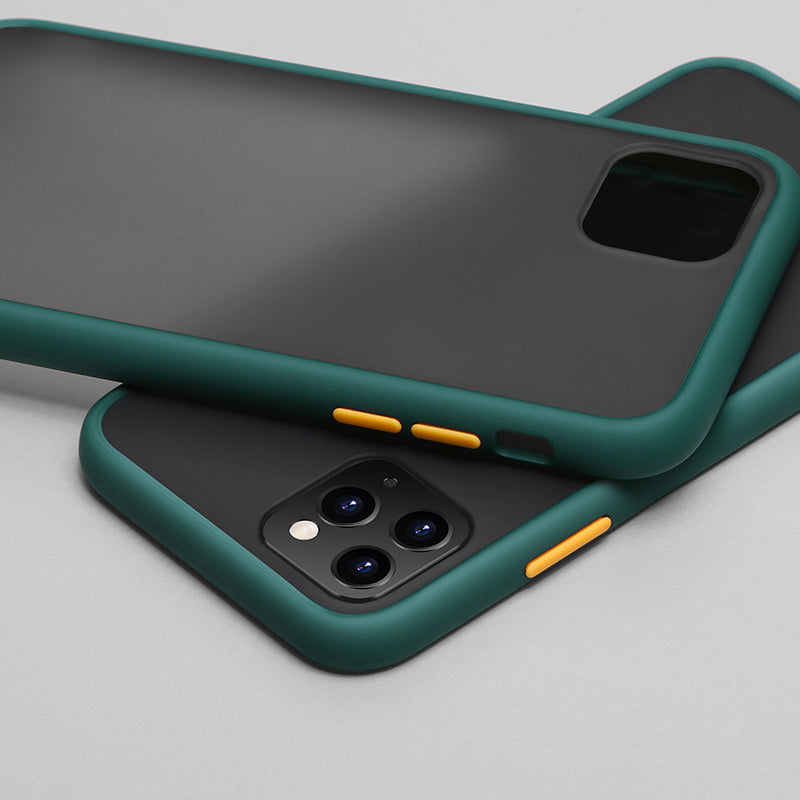 Contrasting Border Skin Phone Case