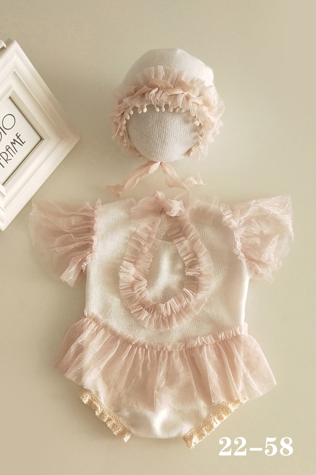 Newborn girl clothing