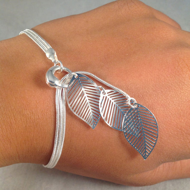 Wire Mesh Alloy Bracelet Hollow Leaf Bracelet