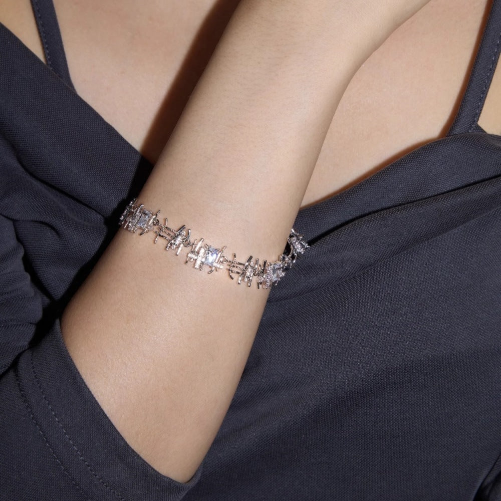 Women's Woven Zircon Bracelet Hollow-out Niche