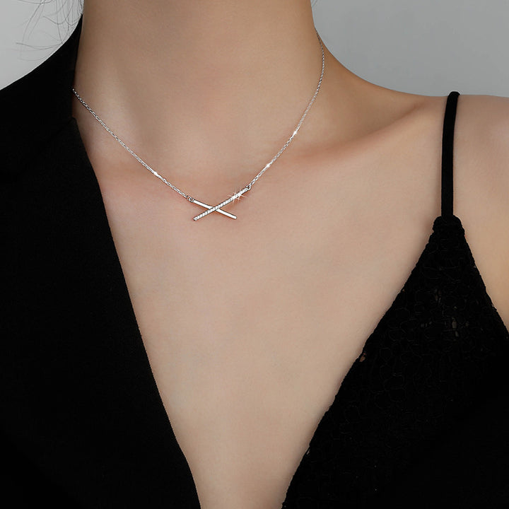 Simple style crossed X-shaped diamond necklace