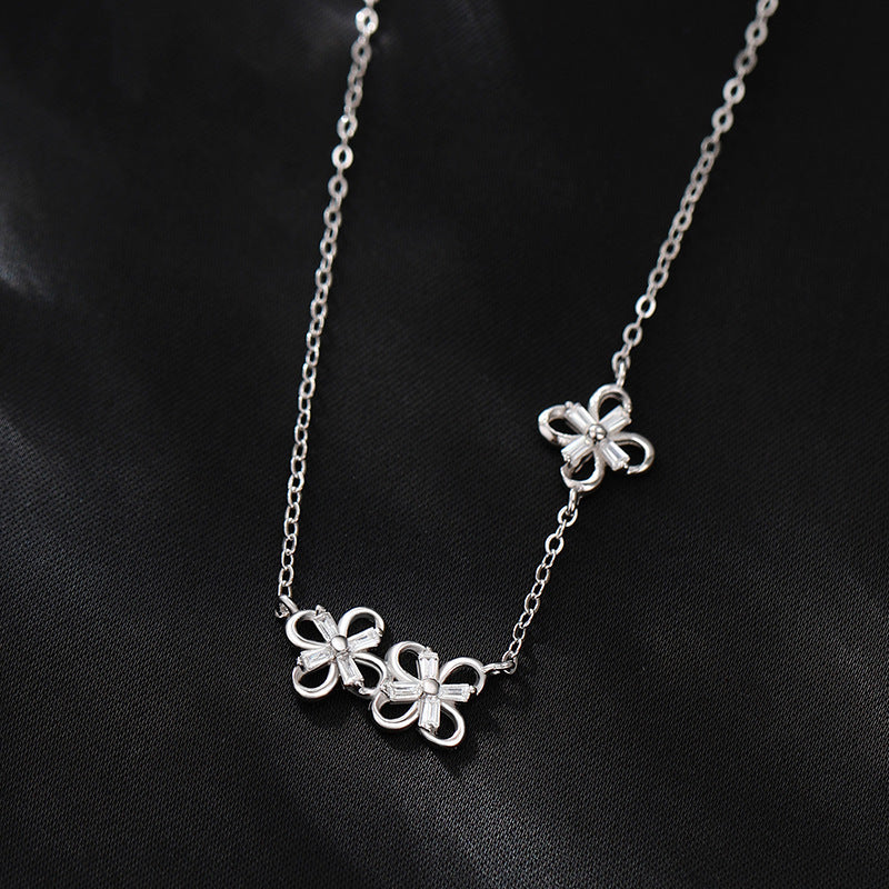 Women's Sterling Silver Petal Clover Necklace