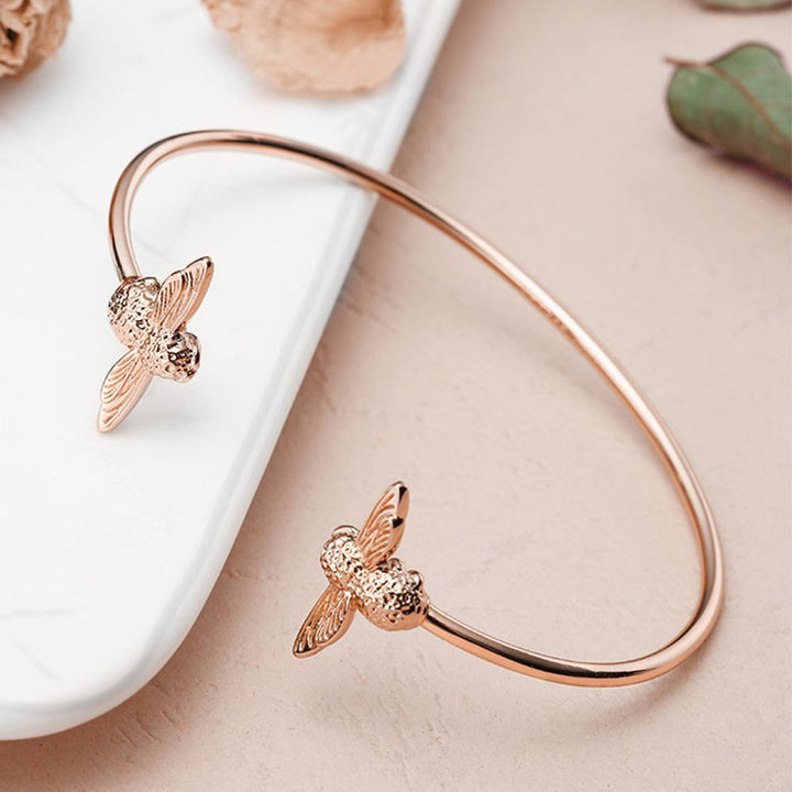 Rose gold bee bracelet