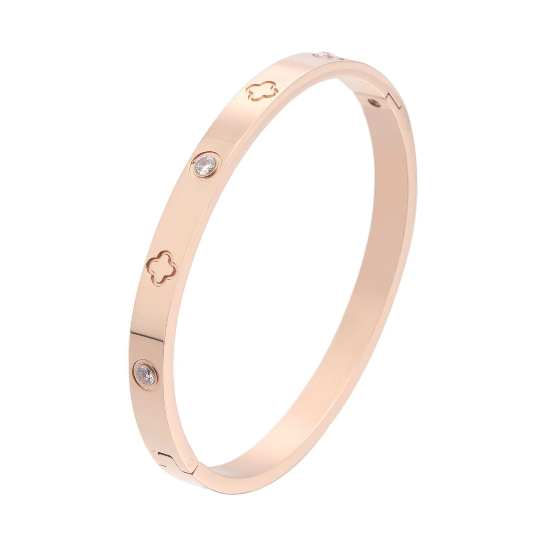 Popular Peach Heart Diamond Stainless Steel Bracelet