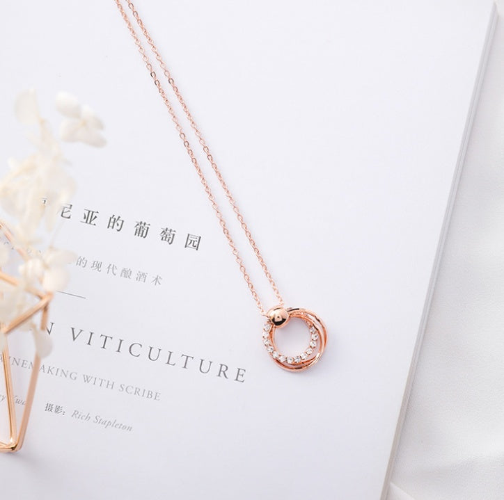 Korean Version Of The Temperament Simple Wild Drill Earrings Personalized Diamond Hollow Ring Earrings With The Necklace