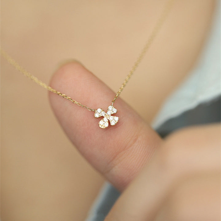 Women's Fashion Petals Japanese-style Clavicle Chain