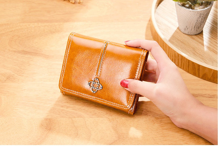 Women's Short Trifold Vintage Wallet