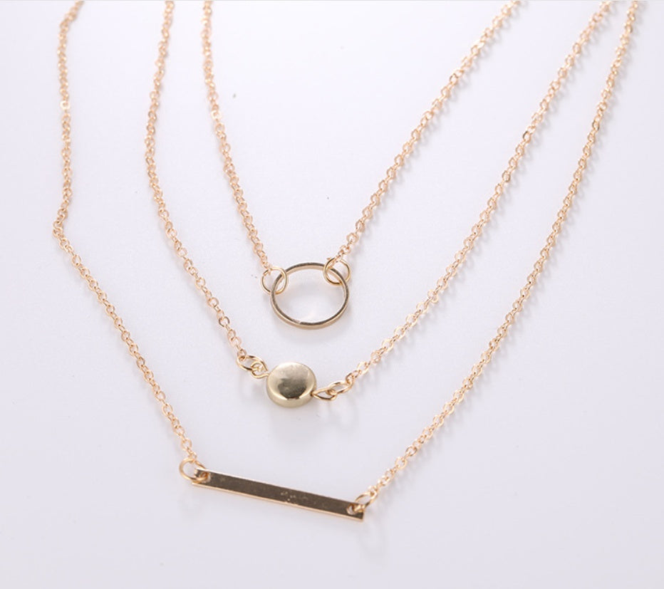 Aperture metal rod necklace