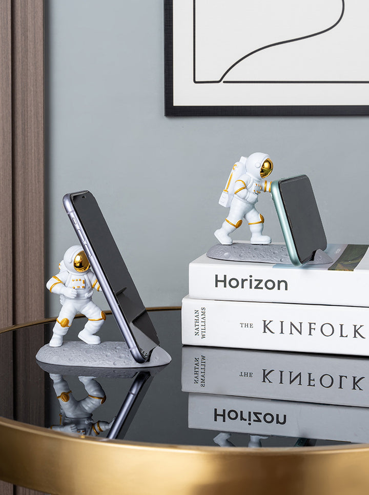 Astronaut Decoration Spaceman Mobile Phone Holder Lazy Binge-watching Tool