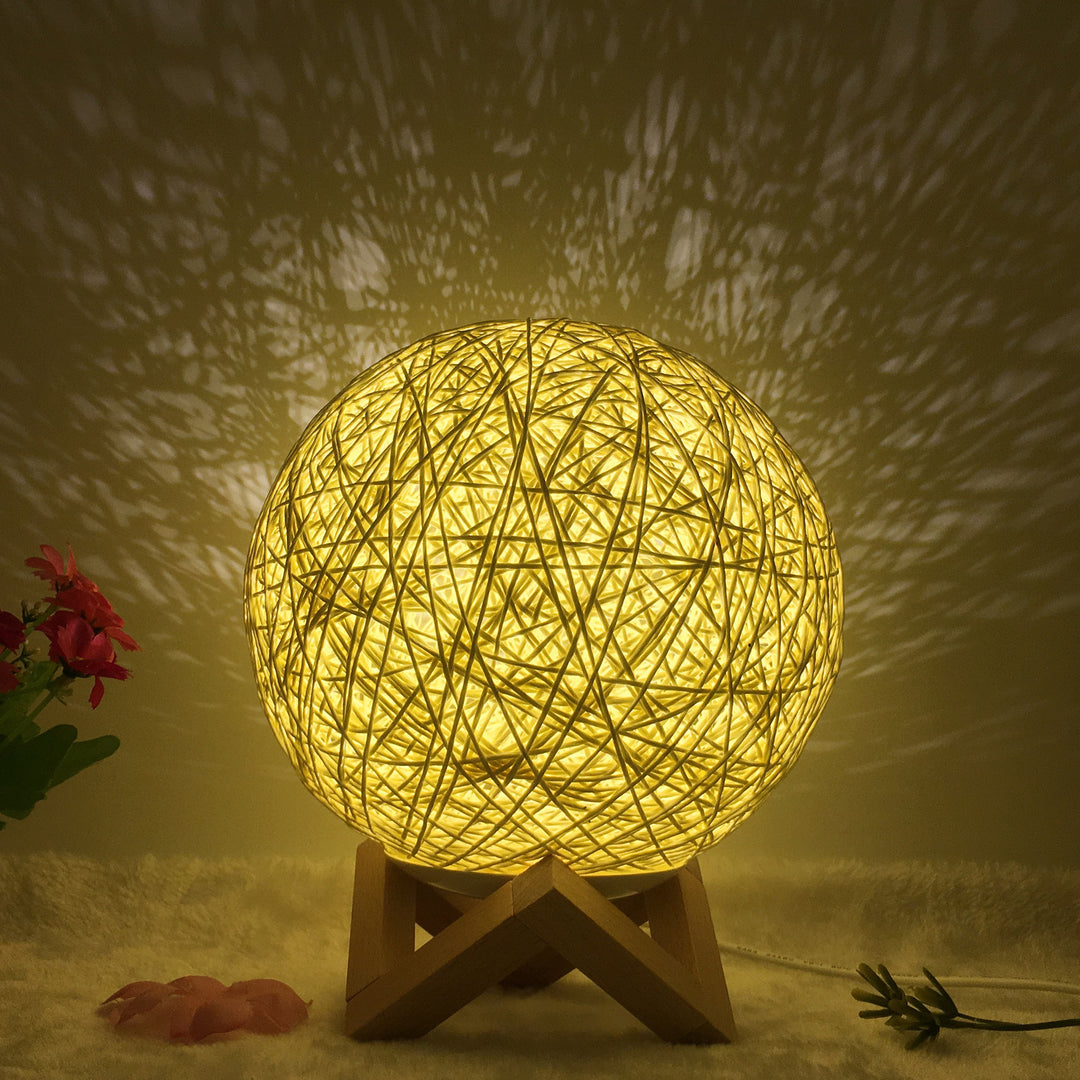 Amazon Hot Selling Linen Linen Lampa de masă roman și unic LED inteligent USB7 Color RGB16 Color Color Control Rattan Ball Lampa