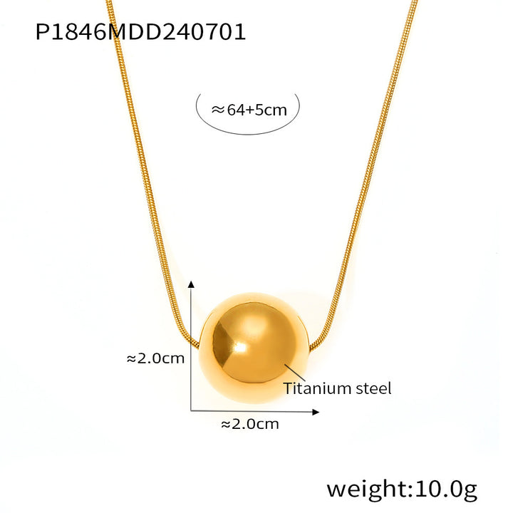 Three-dimensional Pendant Clavicle Chain Titanium Steel 18K Gold Plating Entry Lux Ornament