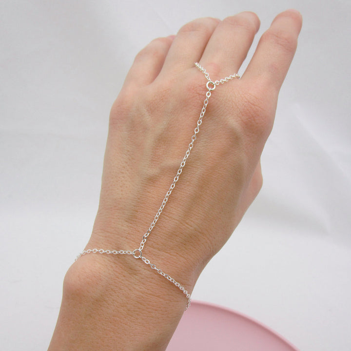 Simple Mitten-type Bracelet Ring Chain Fashion