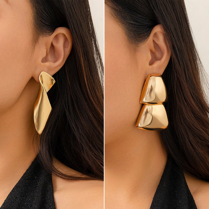 Fashion Design Glossy Folding Stud Earrings For Women Retro