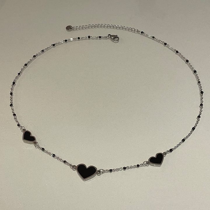 Special-interest Design Black Heart Necklace