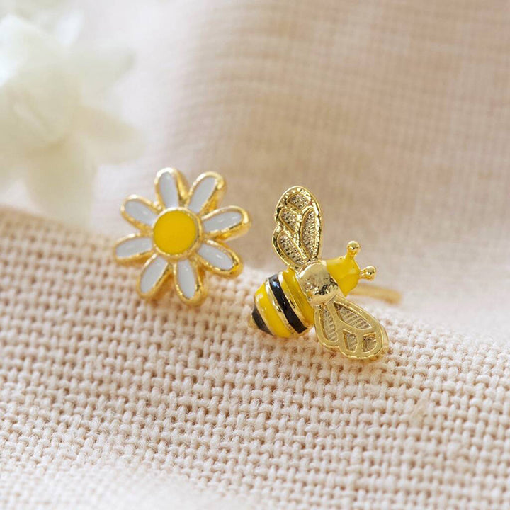 Little  Stud Earrings Female Asymmetric Bee