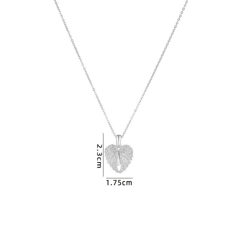 Women's Heart-shaped Adjustable Titanium Steel Heart Butterfly Necklace