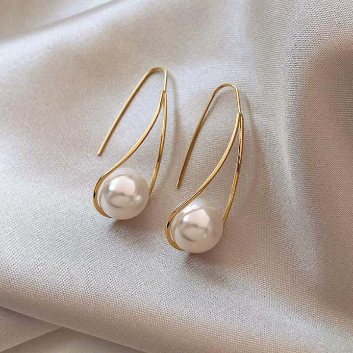 Simple Design Hollow Water Drops Pearl Earrings For Women