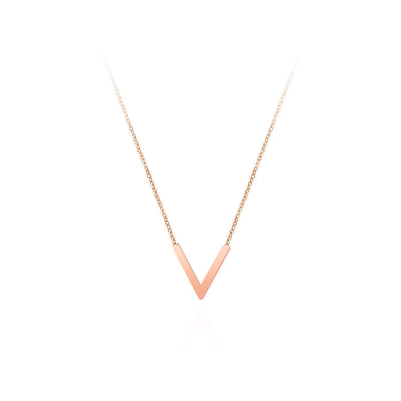 Fashionable Rose Gold V-shaped Titanium Steel Necklace Does Not Fade For Women