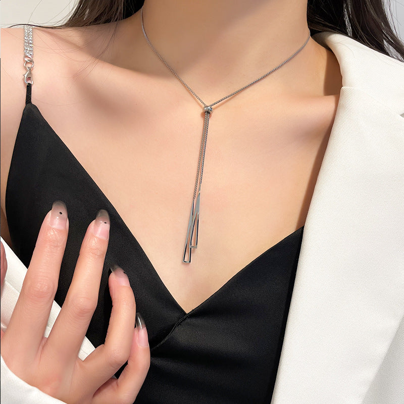 Titanium Steel No Fading Cold Wind Niche Pull Adjustable Clavicle Chain