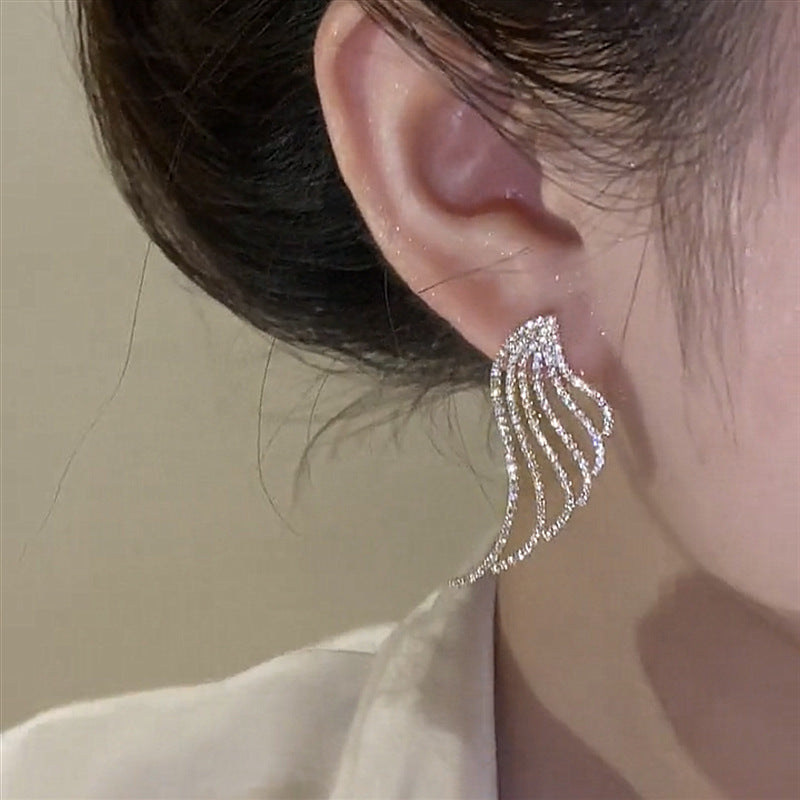 Light Luxury Sparkling Full Rhinestone Wings Earrings Retro Fashionable Simple Earrings