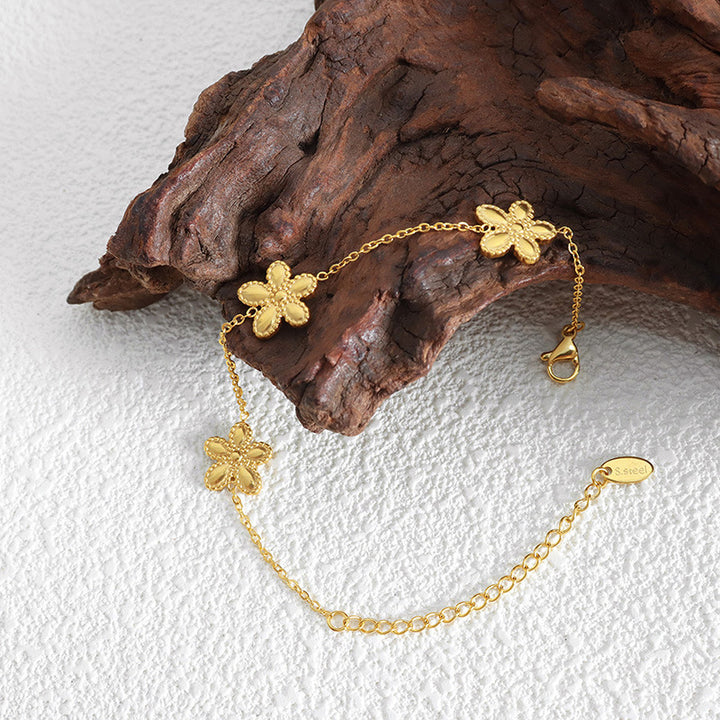 Niche Round Flower Bracelet And Necklace Set