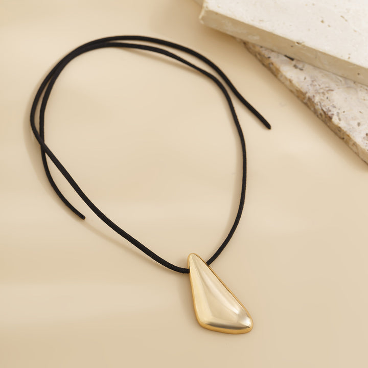 Irregular Alloy Pendant Necklace Fashion Simple Triangle