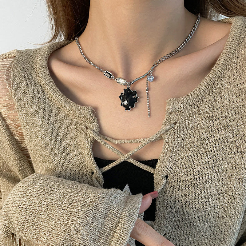 Special-interest Design Square Diamond Black Tassels Heart Necklace