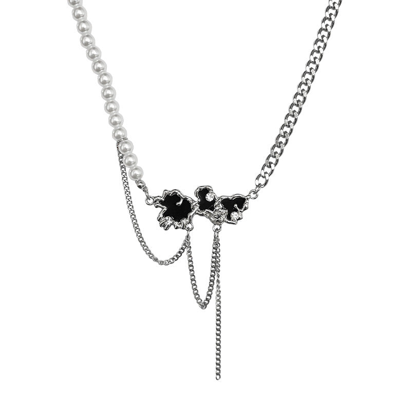 Women's Black Xiangyun Stitching Pearl Necklace