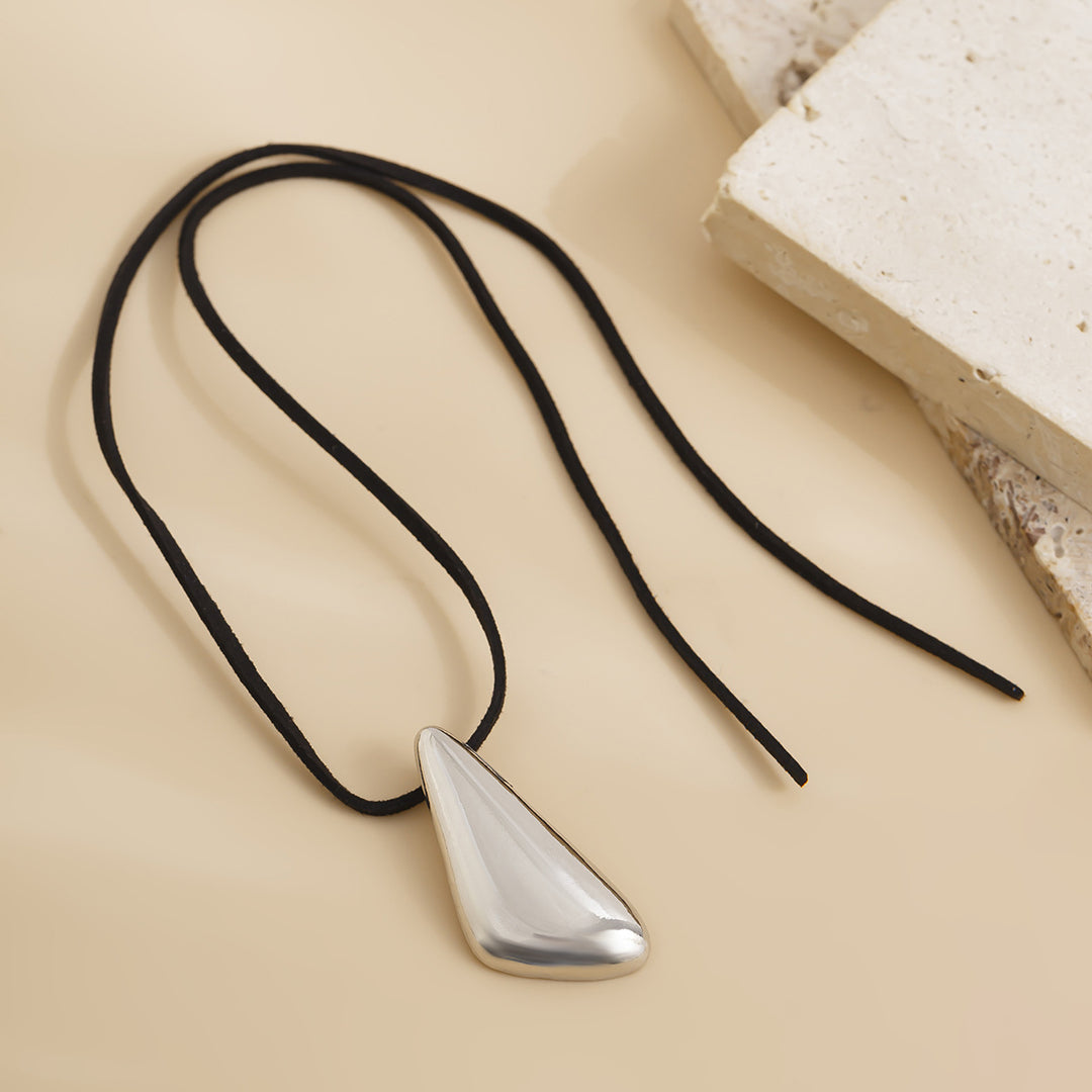 Irregular Alloy Pendant Necklace Fashion Simple Triangle