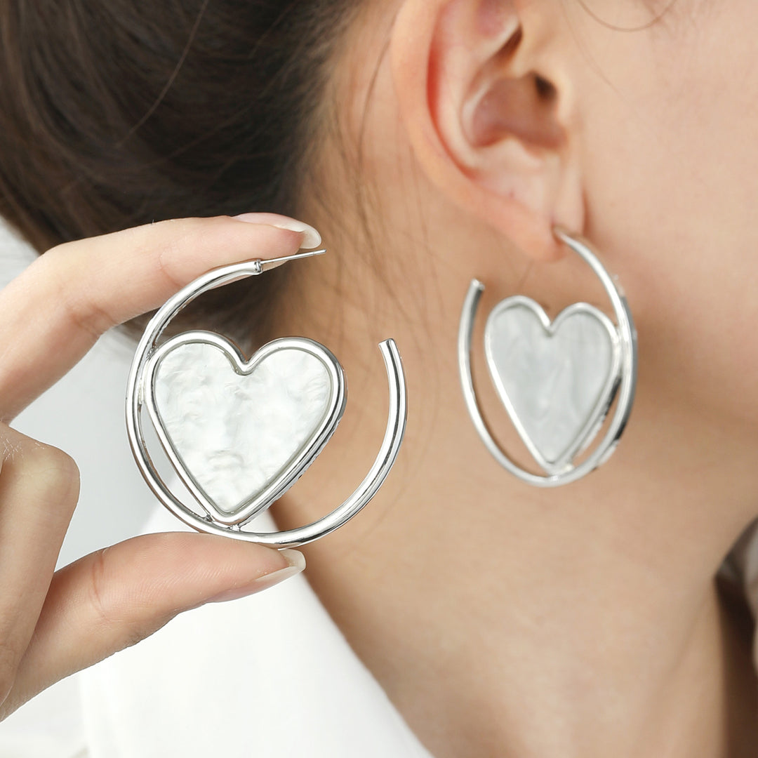 Exquisite C- Ring Love Heart Earrings Women's Simple