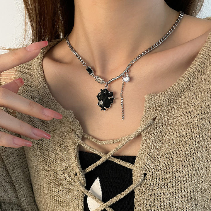 Special-interest Design Square Diamond Black Tassels Heart Necklace