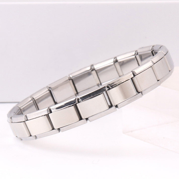 Fashion Bracelet Electroplated Stainless Steel Material Personalized Bracelet Removable