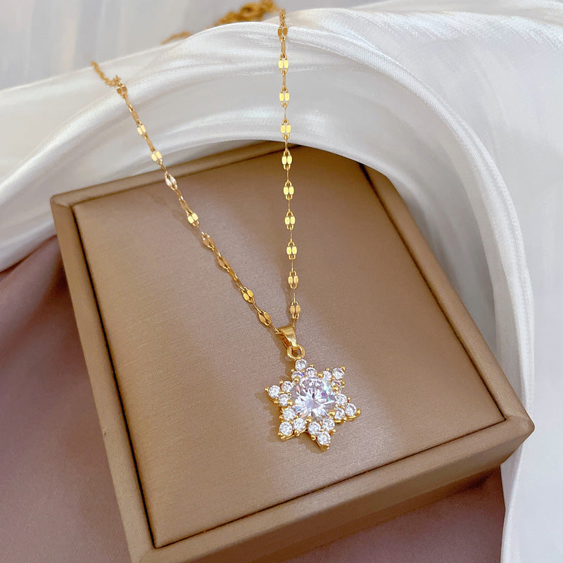 Snowflake Women's Fashion Clavicle Chain