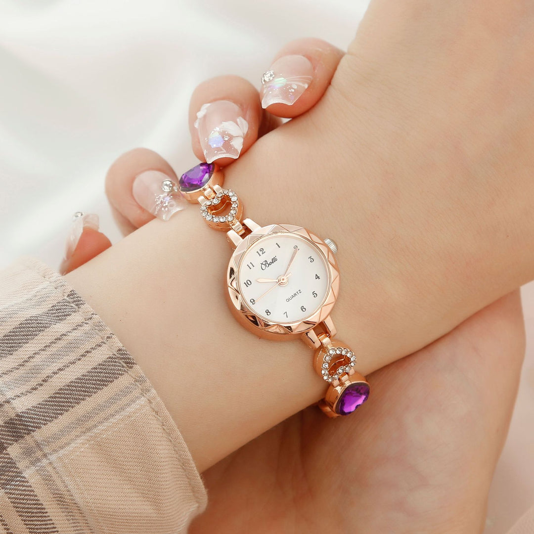 Women's Simple Disc Light Luxury Quartz Bracelet Jewelry Watch