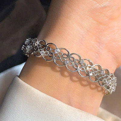 Women's Retro French Lace Bracelet