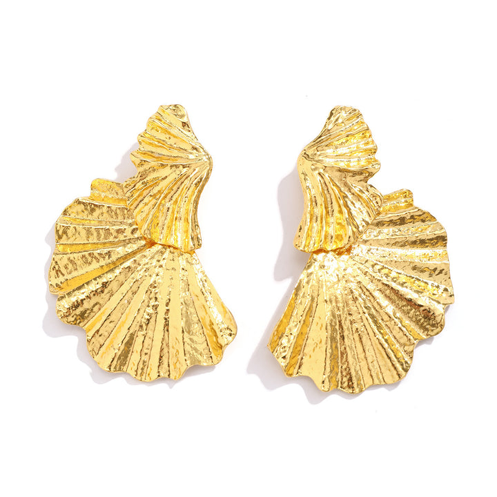 Women's Fashionable Simple Leaf-shaped Earring