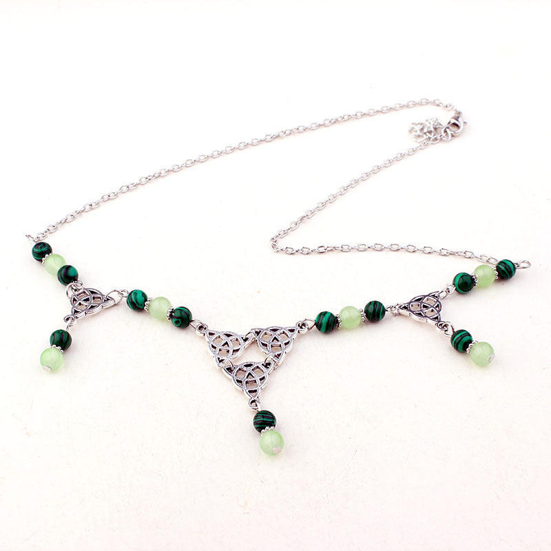 Gothic Irish Knot Neck Peacock Lvzhu Necklace