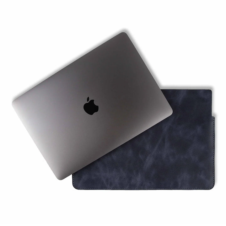 MacBook Pro 14 Plain Leather Carcasă